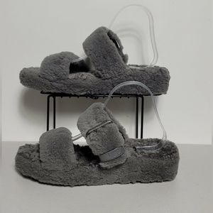 UGG FUZZ YEAH SHEEPSKIN SANDAL SLIPPER ADJUSTABLE GRAY SZ 10 1104662